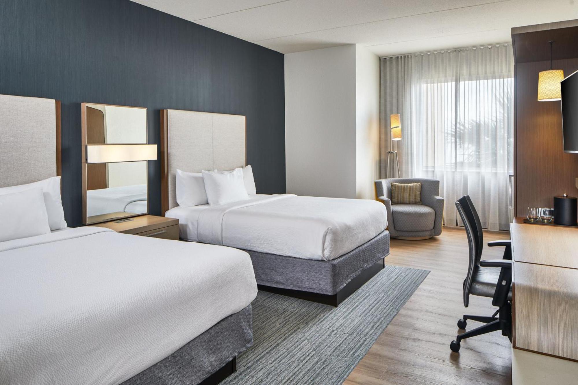 Courtyard By Marriott St. Petersburg Clearwater/Madeira Beach Exteriör bild